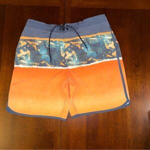 $4 ClearOut 🎉men (L) large 36 38 orange ombré tropical swimming short